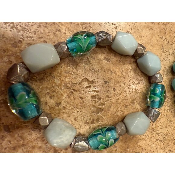 Set Of 4 Turquoise Blue Bracelets With Gemstone & Bead Design Featuring Square & - Picture 4 of 7